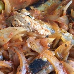 節分お豆の入った❣️秋刀魚のトマト鍋